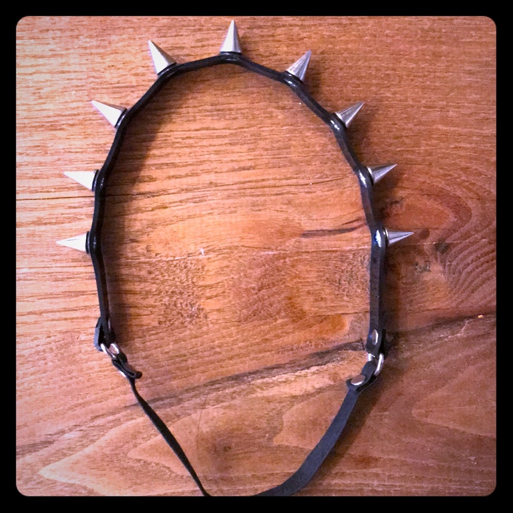 Spike studded hair band